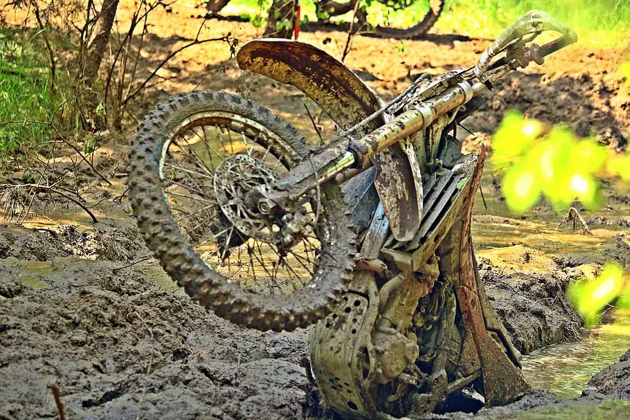 motocross-mud-bike-dirty-quagmire-sport